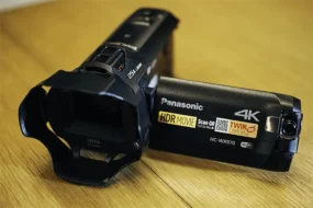 מצלמת וידיאו +סוללה רזרבית  Panasonic  WX970K 4K מחיר מיוחד ש"ח960ש"ח לשבוע