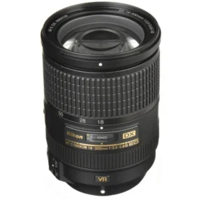Nikon AF-S DX NIKKOR 18-300mm f/3.5-5.6G ED VR
