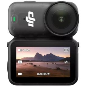 DJI  מצלמת אקשן כולל אביזרים רבים 128GB   OSMO NANO